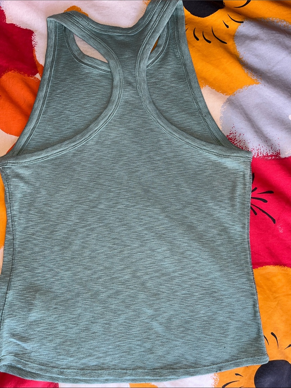 Vuori Racerback Size Small - Picture 6 of 8